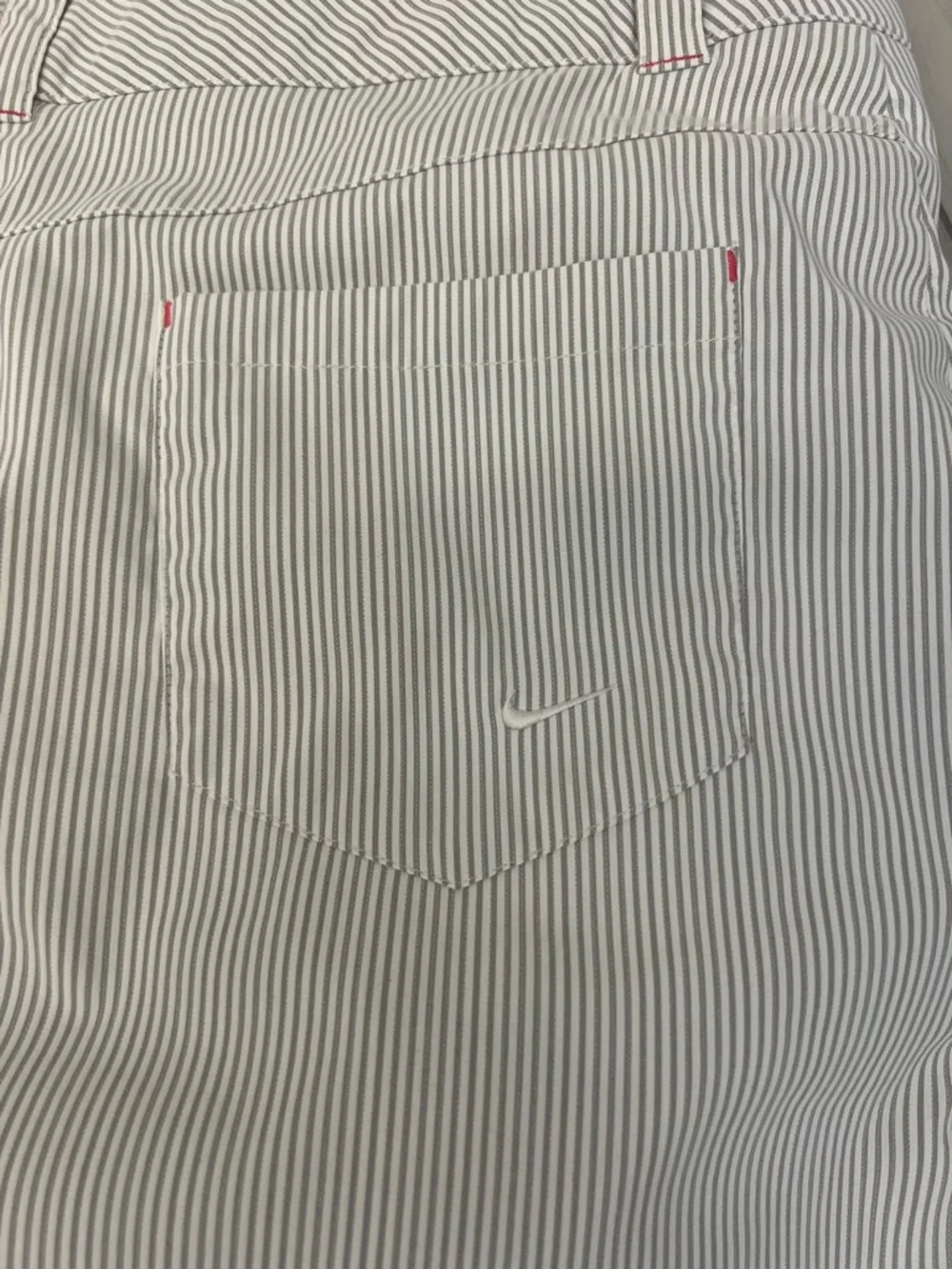 Nike‎ Golf Tour Performance Skort Sz 8 Grey Pinstripe Dri-FIT Pleated